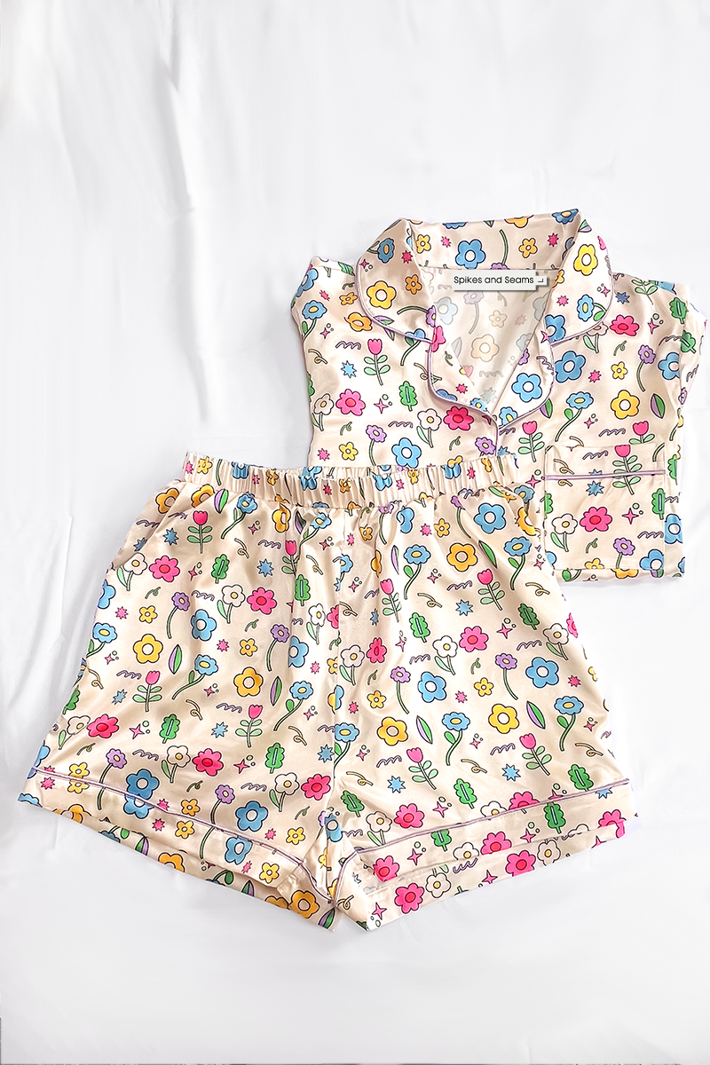 Ditzy Daisy Satin Pajamas Shorts Set