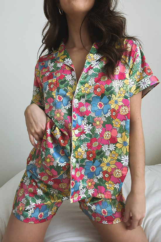 Flowerland Custom Satin Pajamas – Spikes and Seams