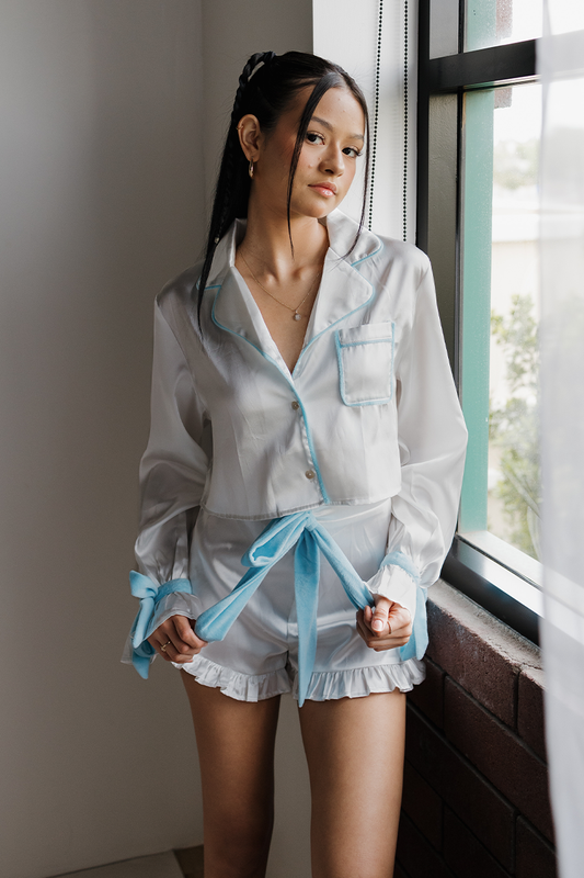 White with Blue Velvet Bow Sleeves Ruffle Pajamas