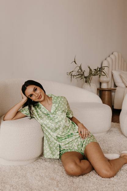 Green Daisy Checkered Satin Pajamas